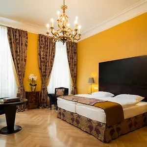 آن دير ريمرغاسه 4*, فيينا النمسا