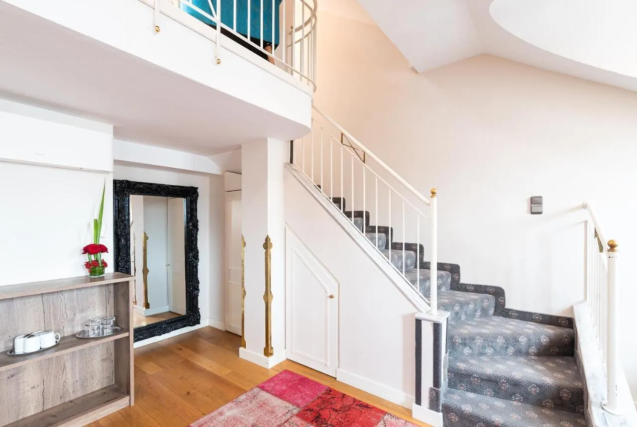 Altstadthotel Wolf-Dietrich Salzburg 4*,